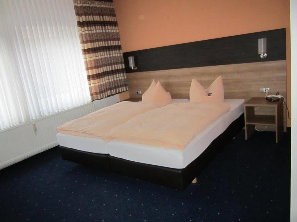 Hotel & Reitsportzentrum Kreuth Heideck Extérieur photo